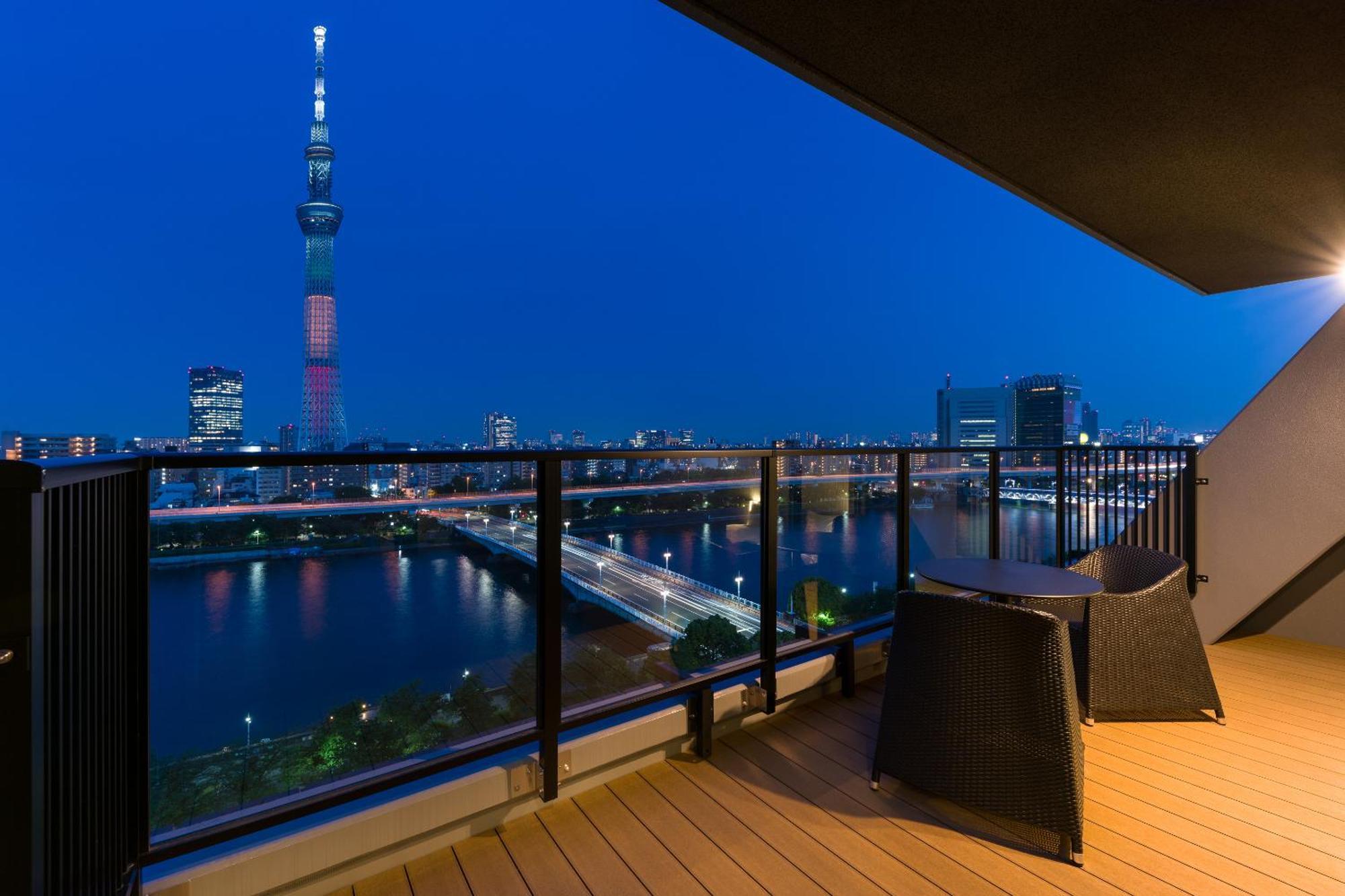 Top Floor Suite with Balcony
